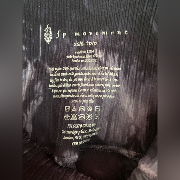 ❤️❤️ Free People FP Movement by Purple Jogger Leggings with Tie-Dye Pattern - Picture 9 of 10